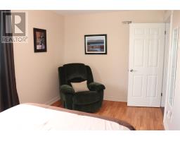 74 Main Street thumbnail 35