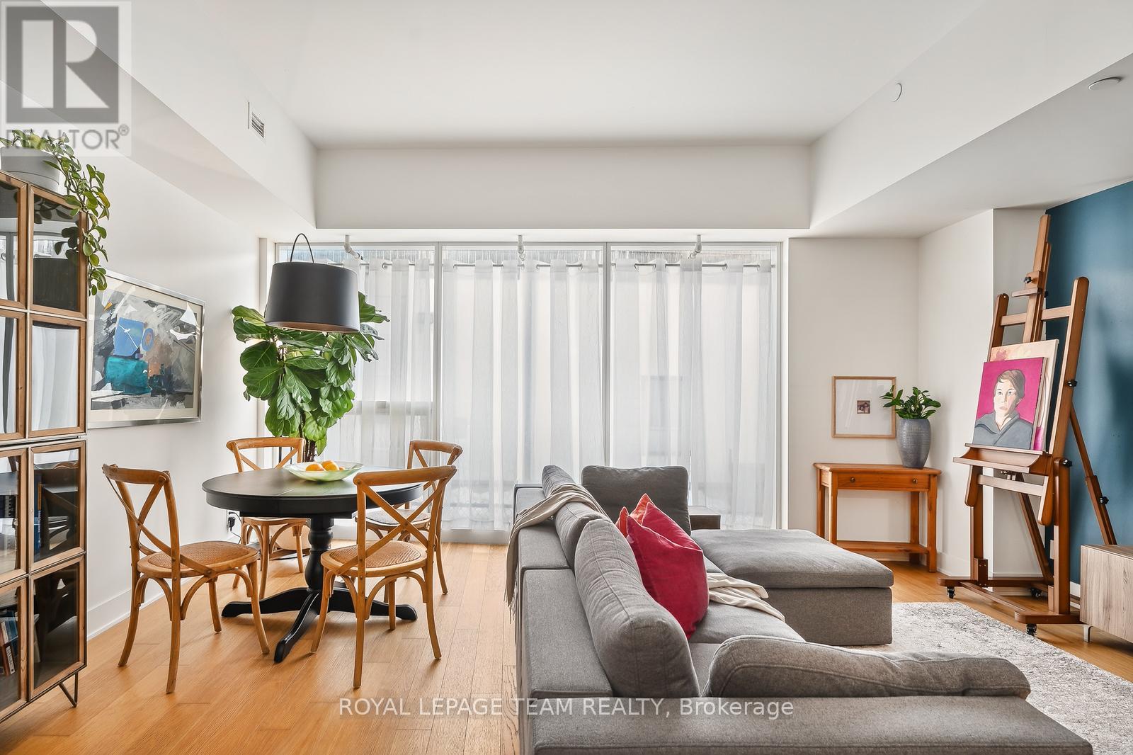 #103 485 RICHMOND ROAD - 11