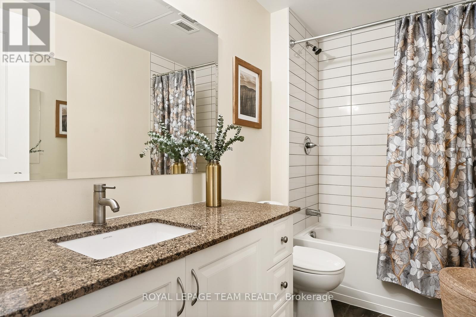 #103 485 RICHMOND ROAD - 21