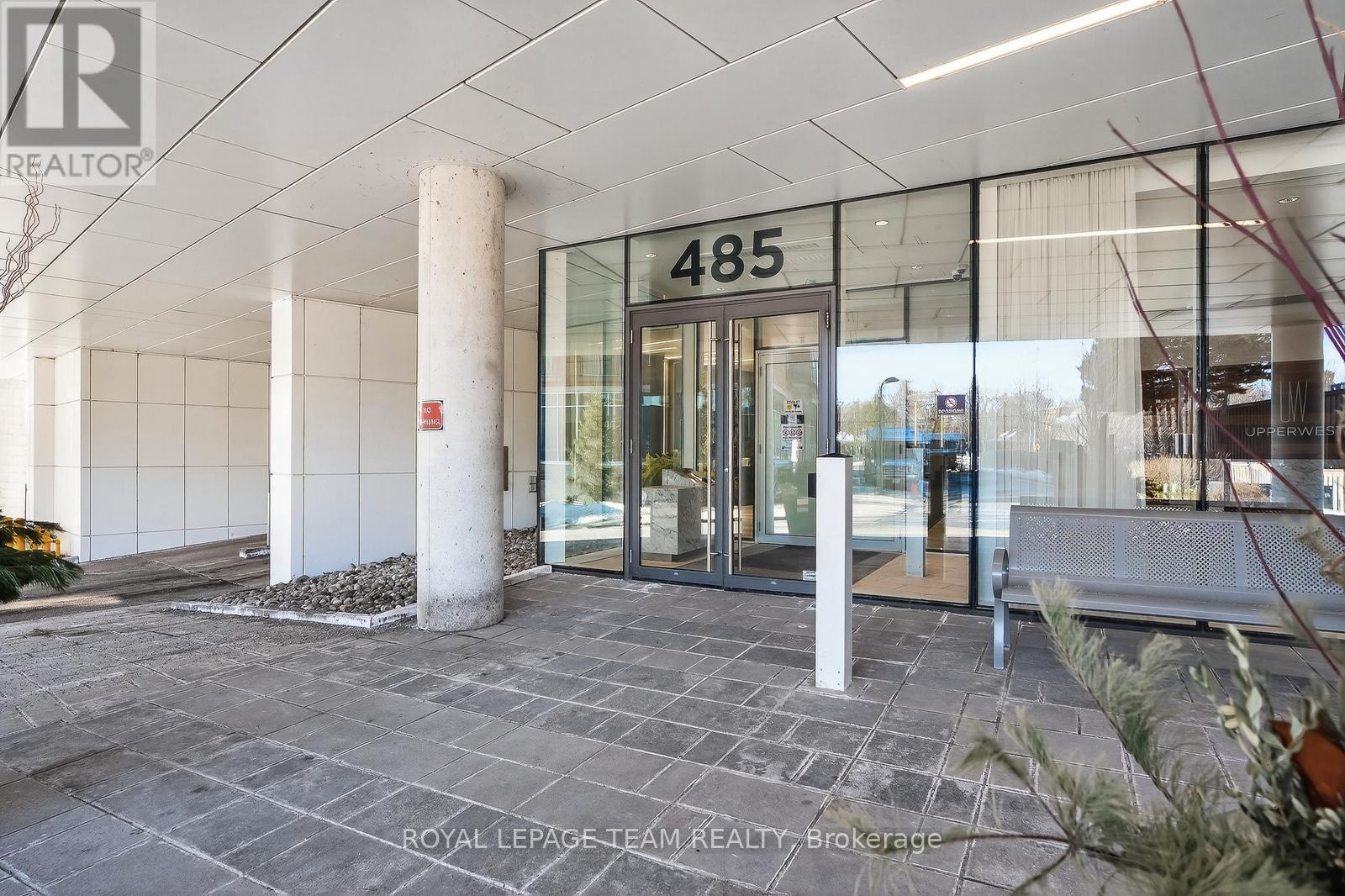 #103 485 RICHMOND ROAD - 36