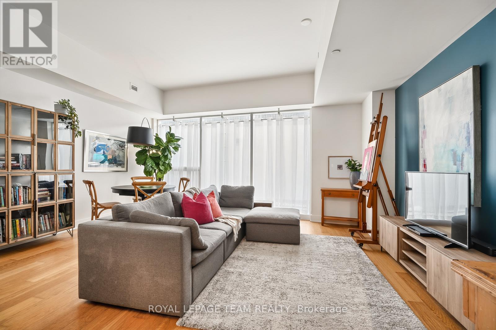 #103 485 RICHMOND ROAD - 8