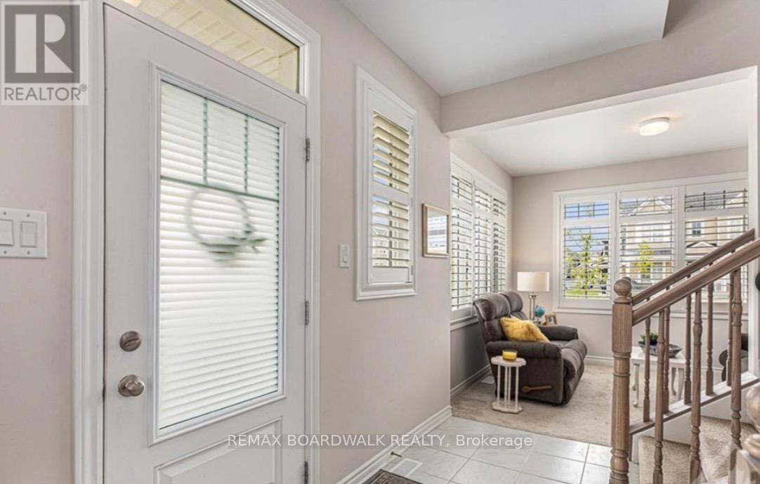 741 DERREEN AVENUE - 3