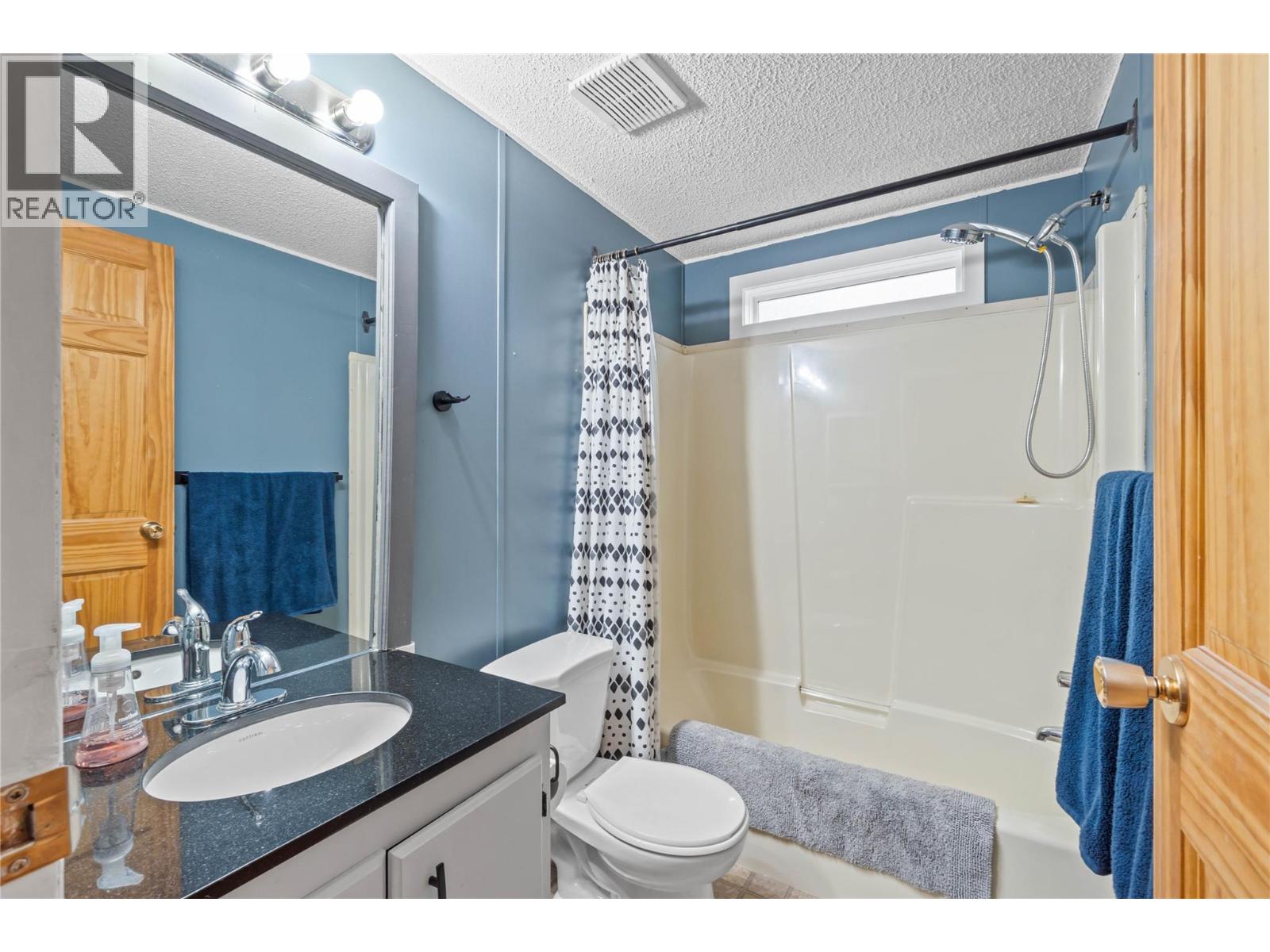 1555 HOWE Road Unit# 62, Kamloops