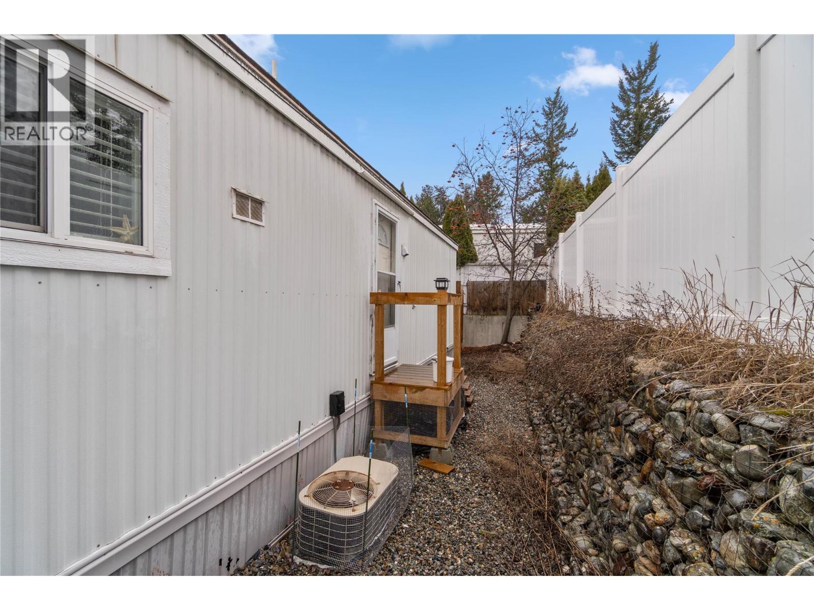 1555 HOWE Road Unit# 62, Kamloops