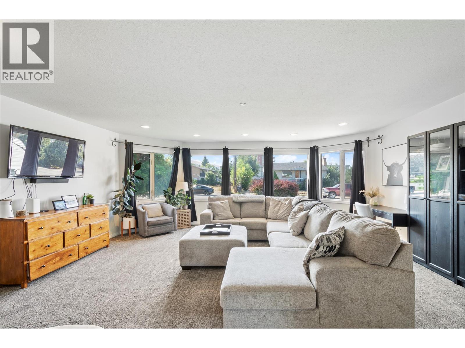 111 ROY Avenue, Penticton