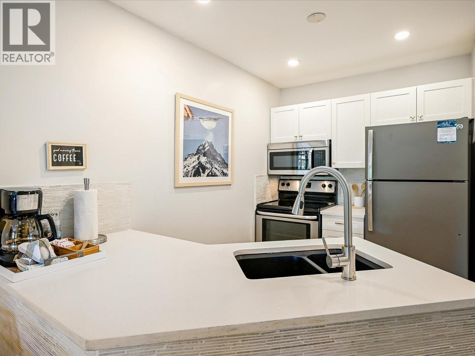 326 4360 LORIMER ROAD, Whistler