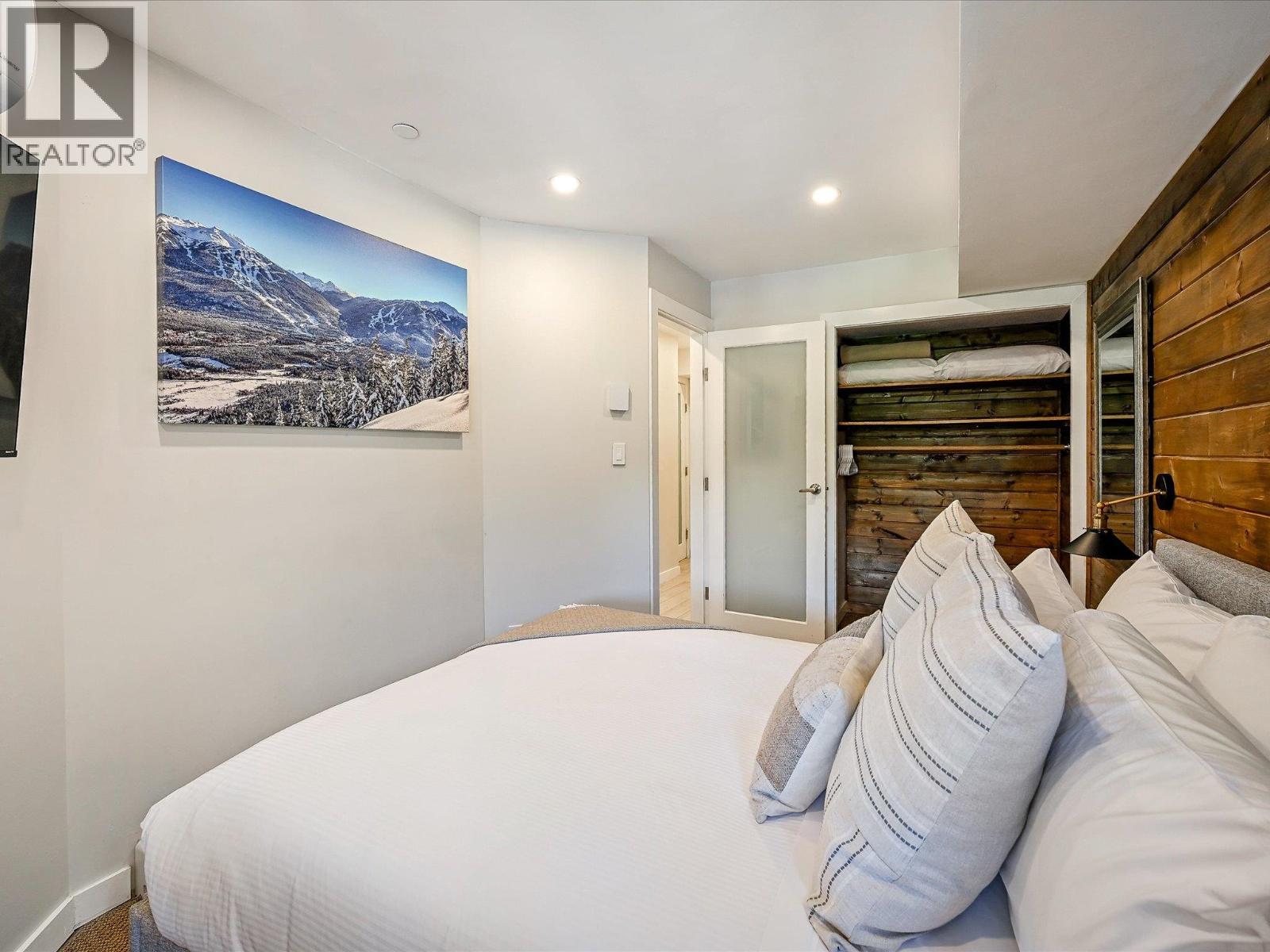 326 4360 LORIMER ROAD, Whistler