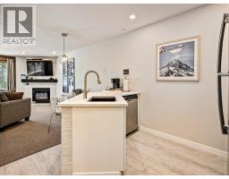326 4360 Lorimer Road, Whistler, BC V8E1A5 Photo 10