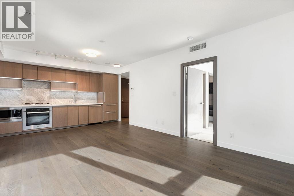 1751 38 SMITHE STREET, Vancouver