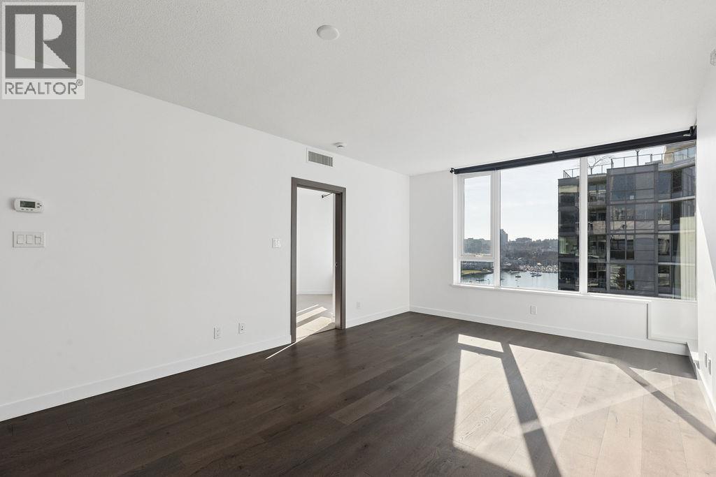 1751 38 SMITHE STREET, Vancouver