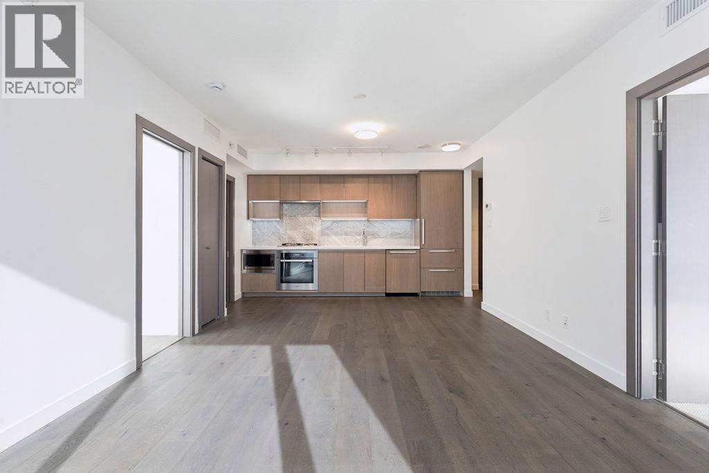 1751 38 SMITHE STREET, Vancouver