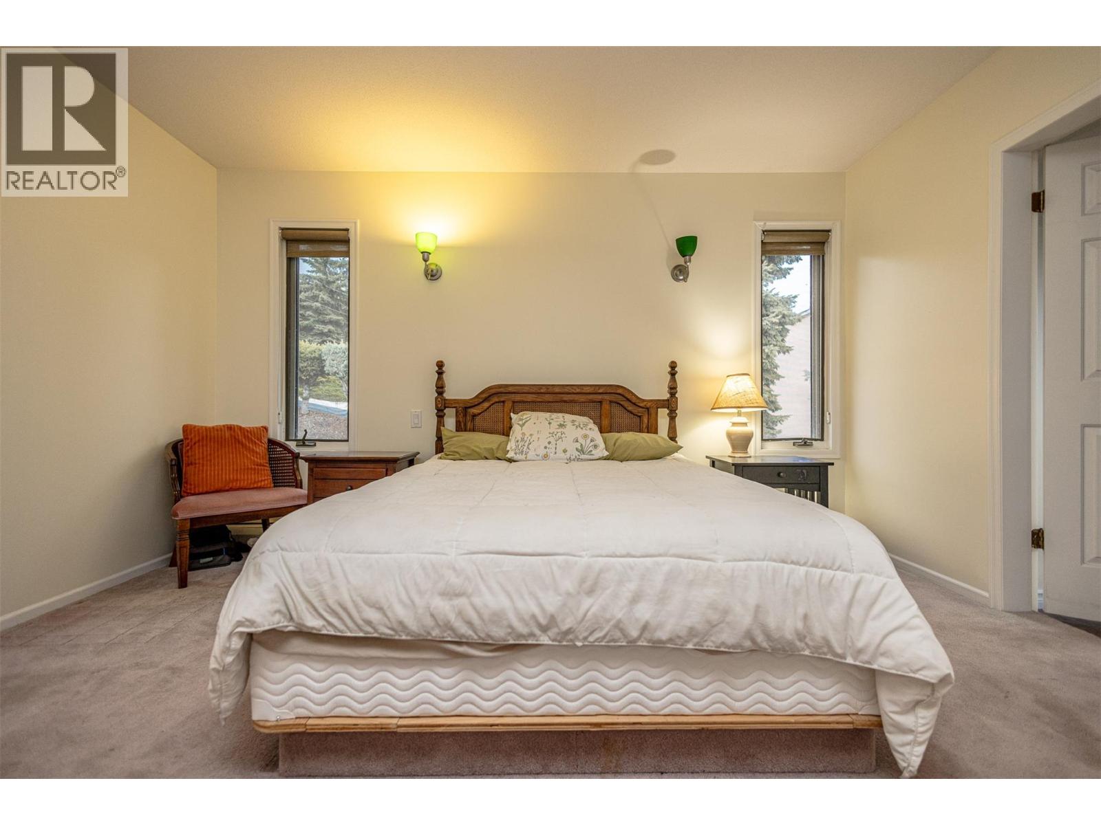 6063 Beatrice Road, Peachland