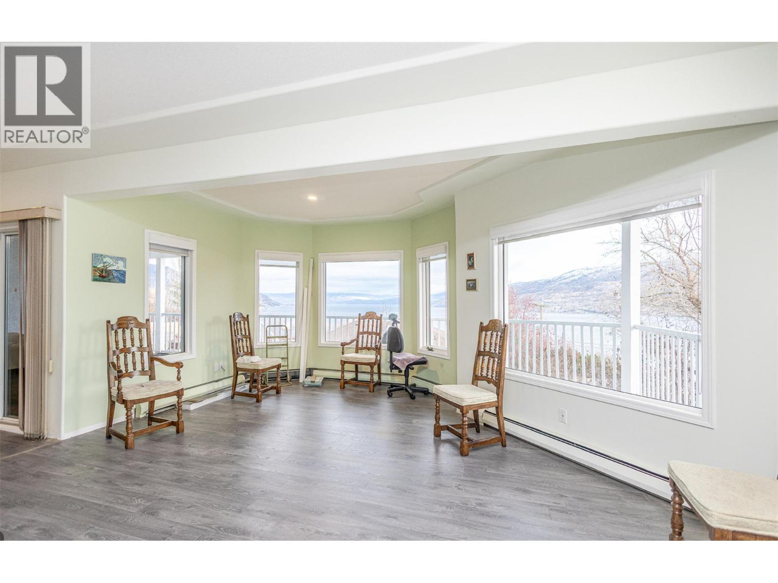 6063 Beatrice Road, Peachland