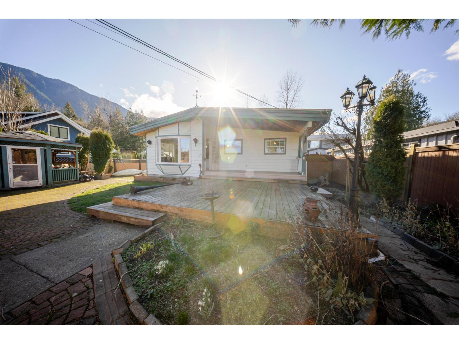 1809 CAROL ROAD, Cultus Lake South — photo 6