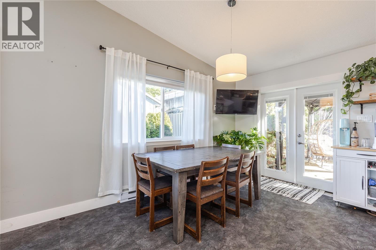 56 Porter Rd, Nanaimo