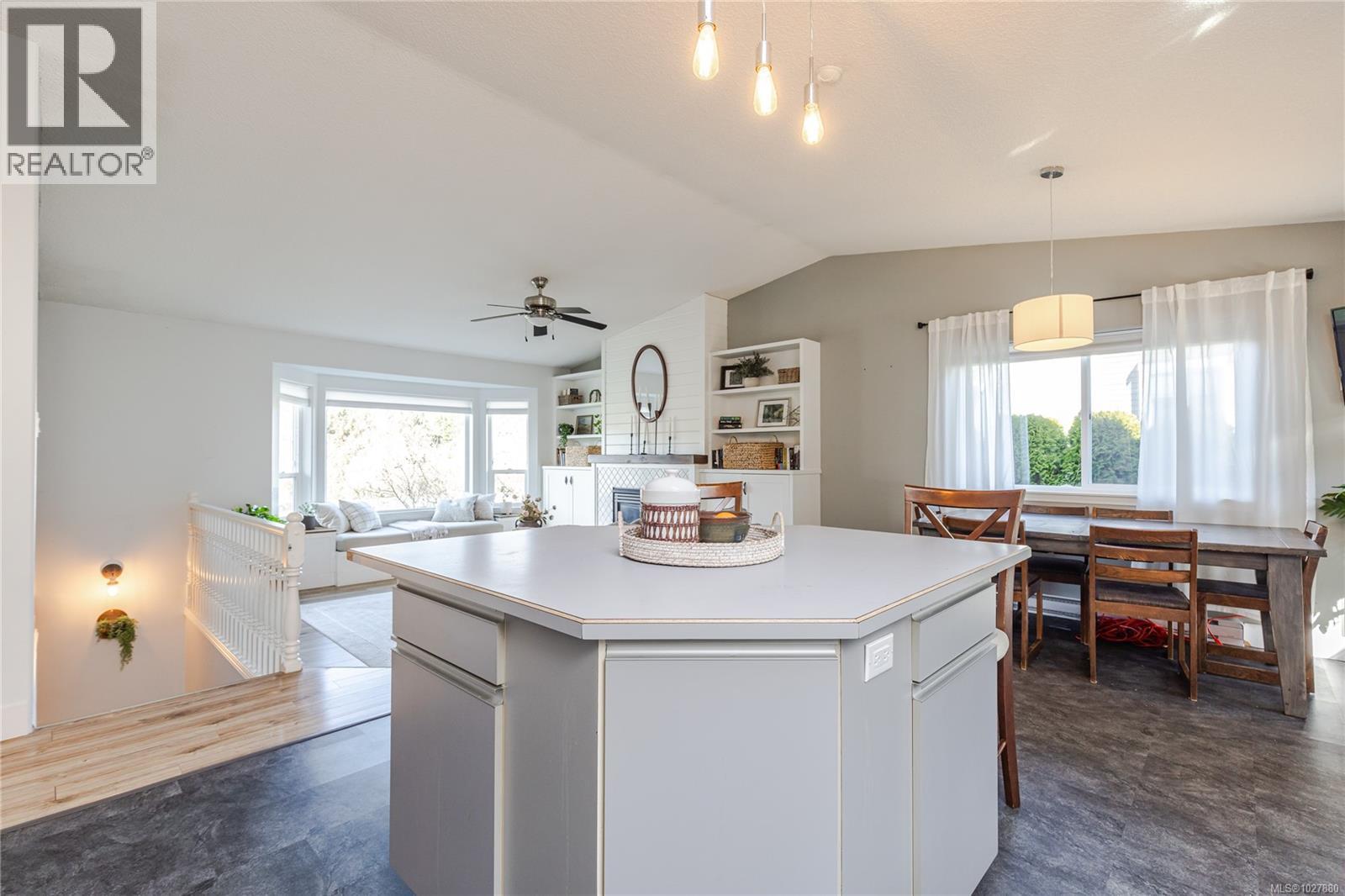 56 Porter Rd, Nanaimo