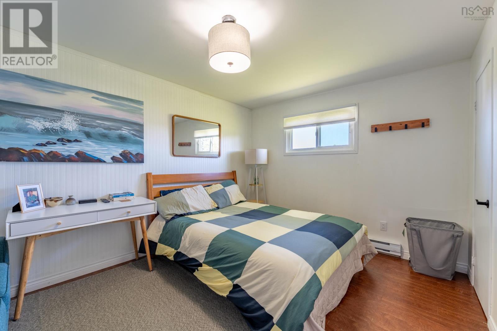 Property 33 of 41 of 72 Hibernia Street