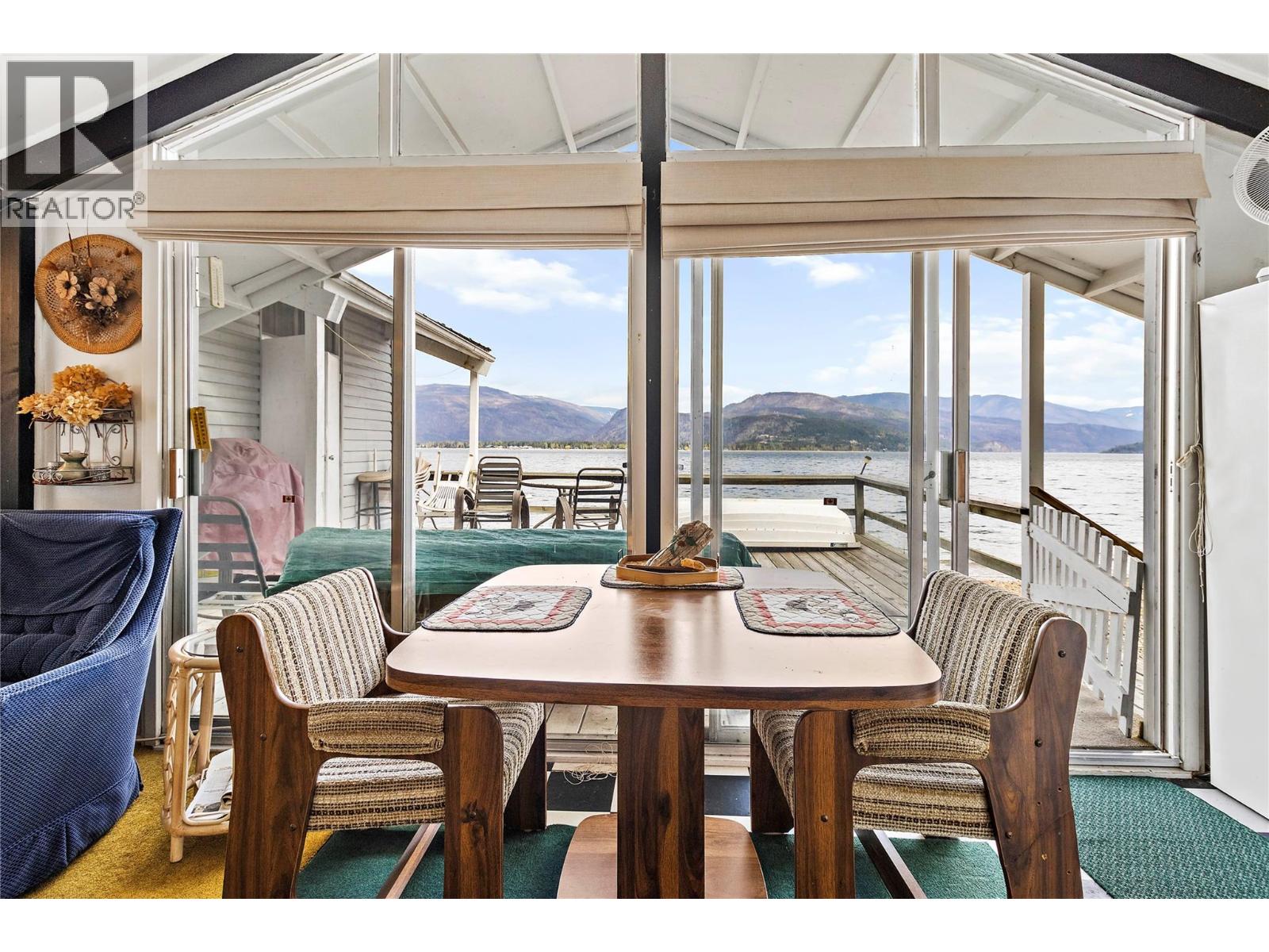 1665 Blind Bay Road, Blind Bay