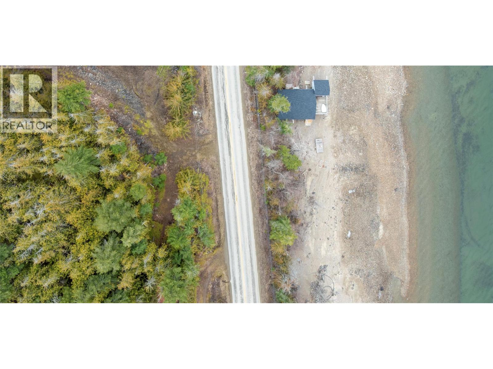 1665 Blind Bay Road, Blind Bay
