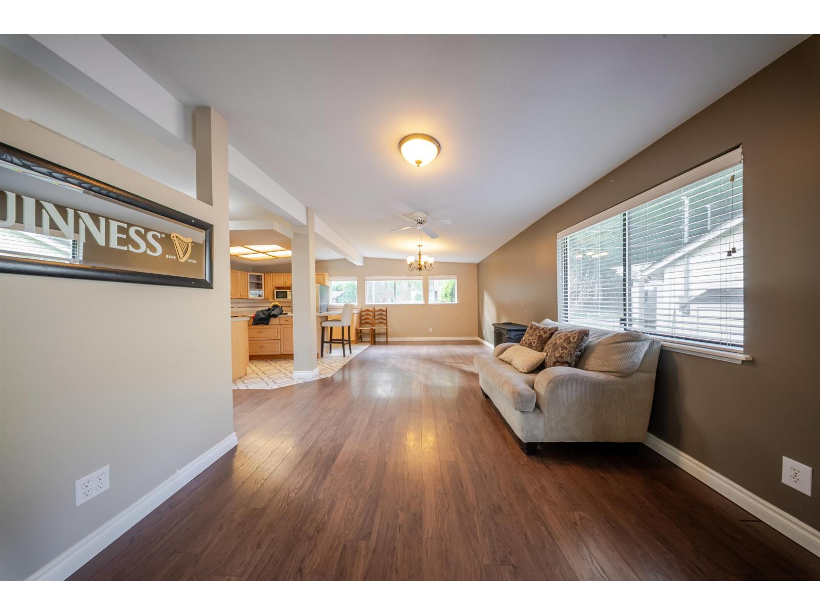 1876 VERA ROAD, Cultus Lake South — photo 9