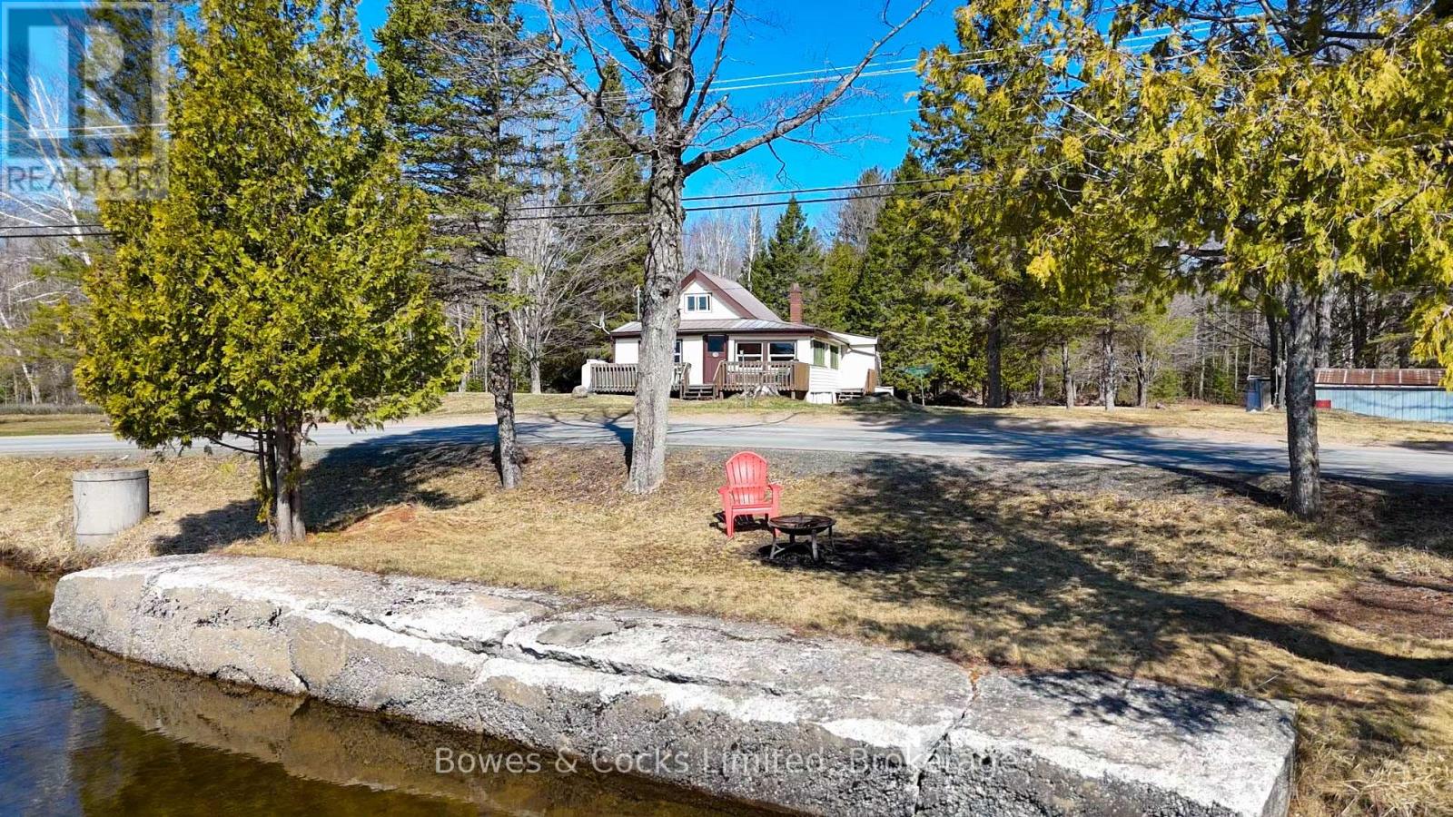 348 STEENBURG LAKE ROAD N - 16
