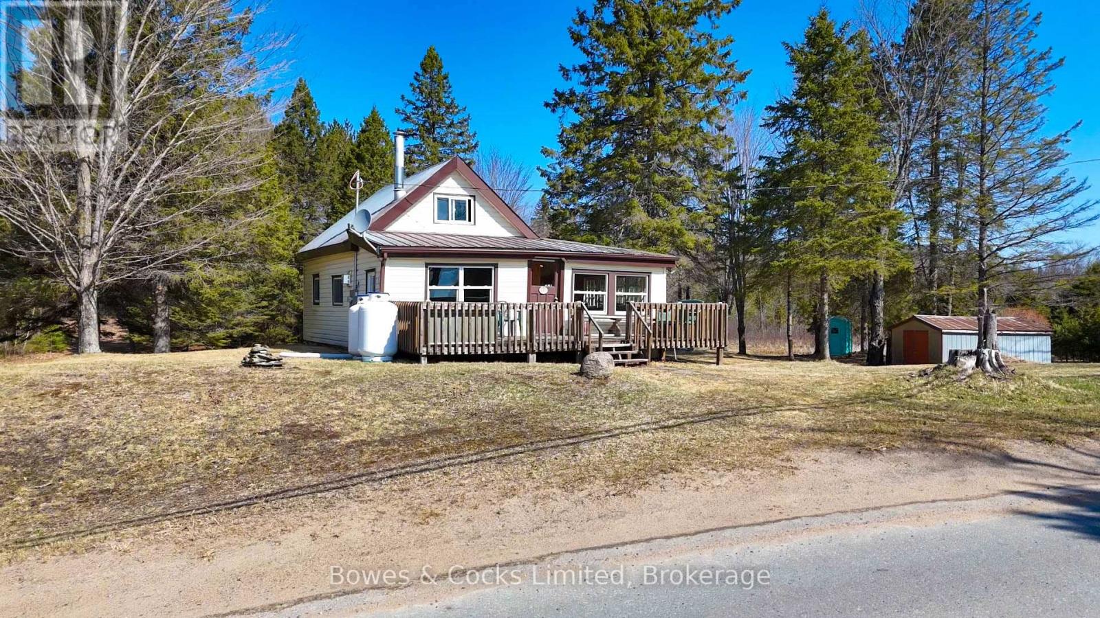 348 STEENBURG LAKE ROAD N - 5
