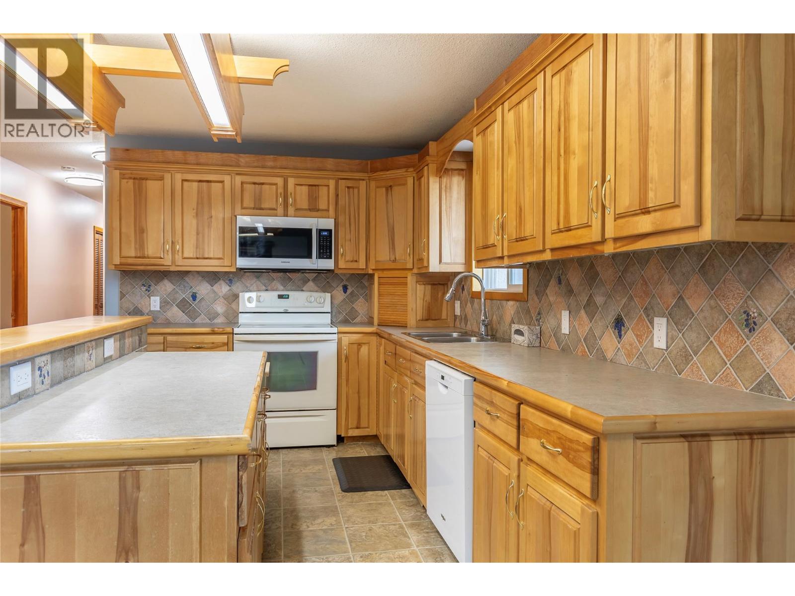 536 Enderby-Grindrod Road, Enderby