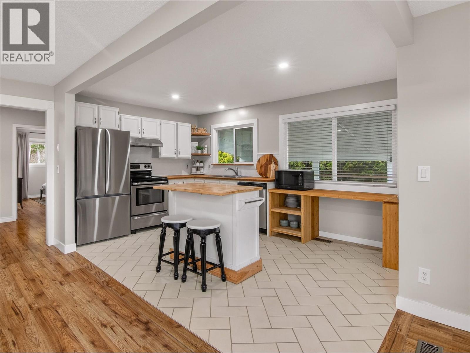 1357 Creekside Road, Kelowna