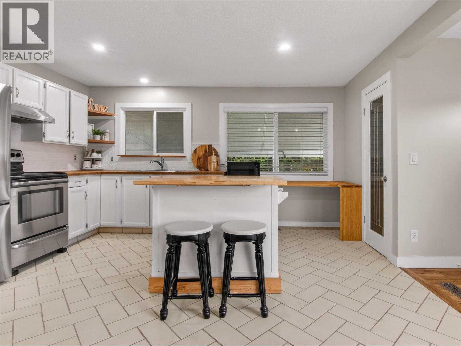 1357 Creekside Road, Kelowna