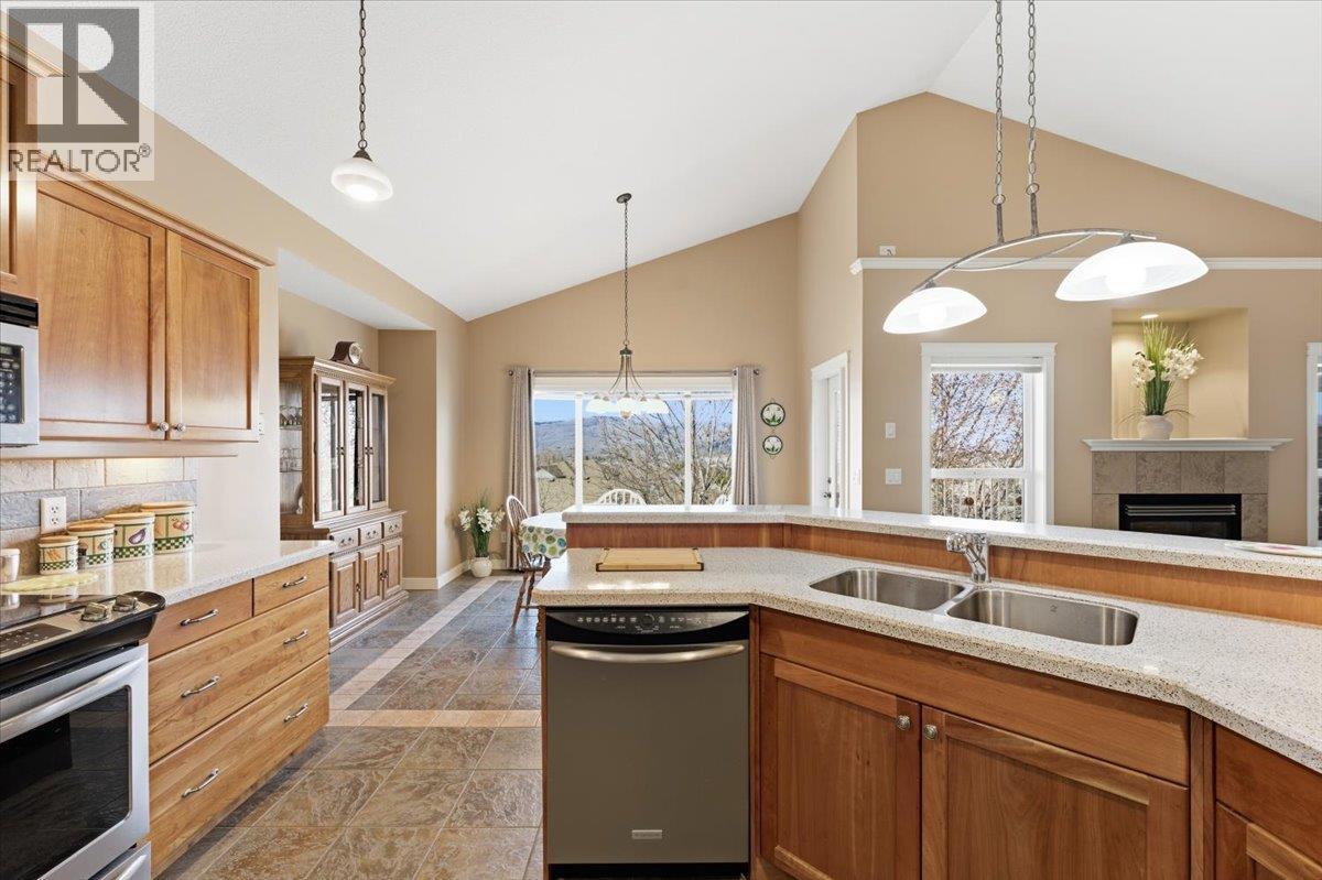 958 Mt Begbie Drive, Vernon