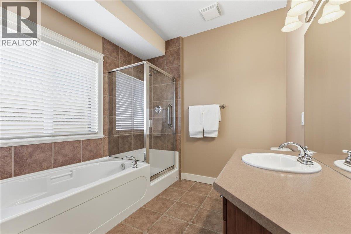 958 Mt Begbie Drive, Vernon