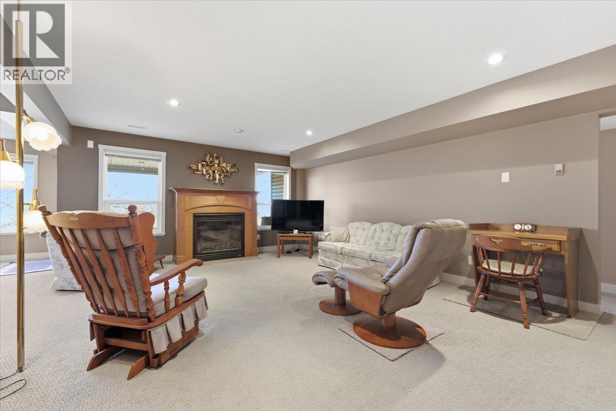 958 Mt Begbie Drive, Vernon