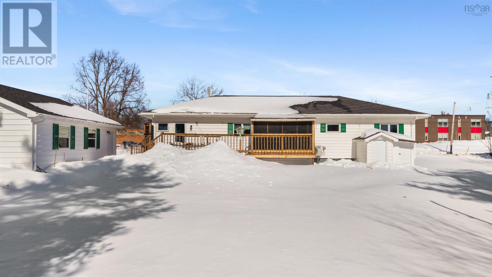 Property 3 of 45 of 209 Louise Street