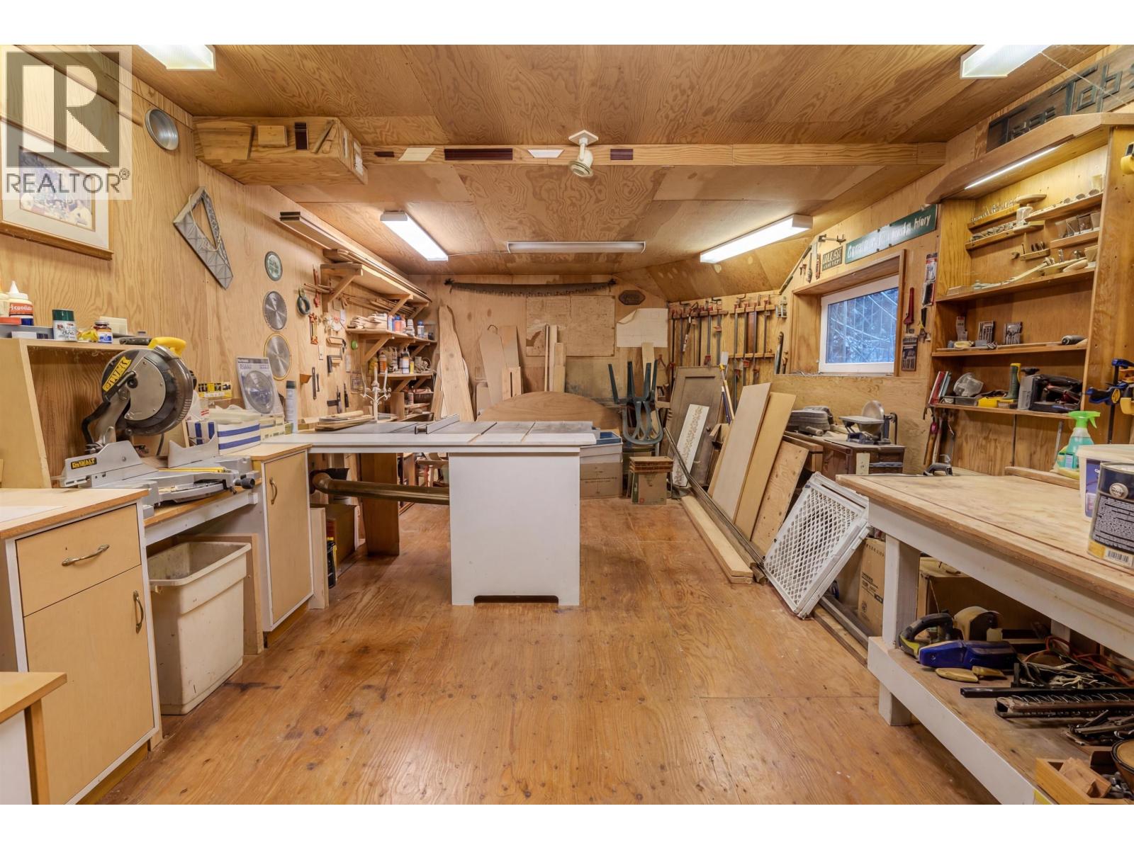 1650 PALMERSTON AVENUE, West Vancouver