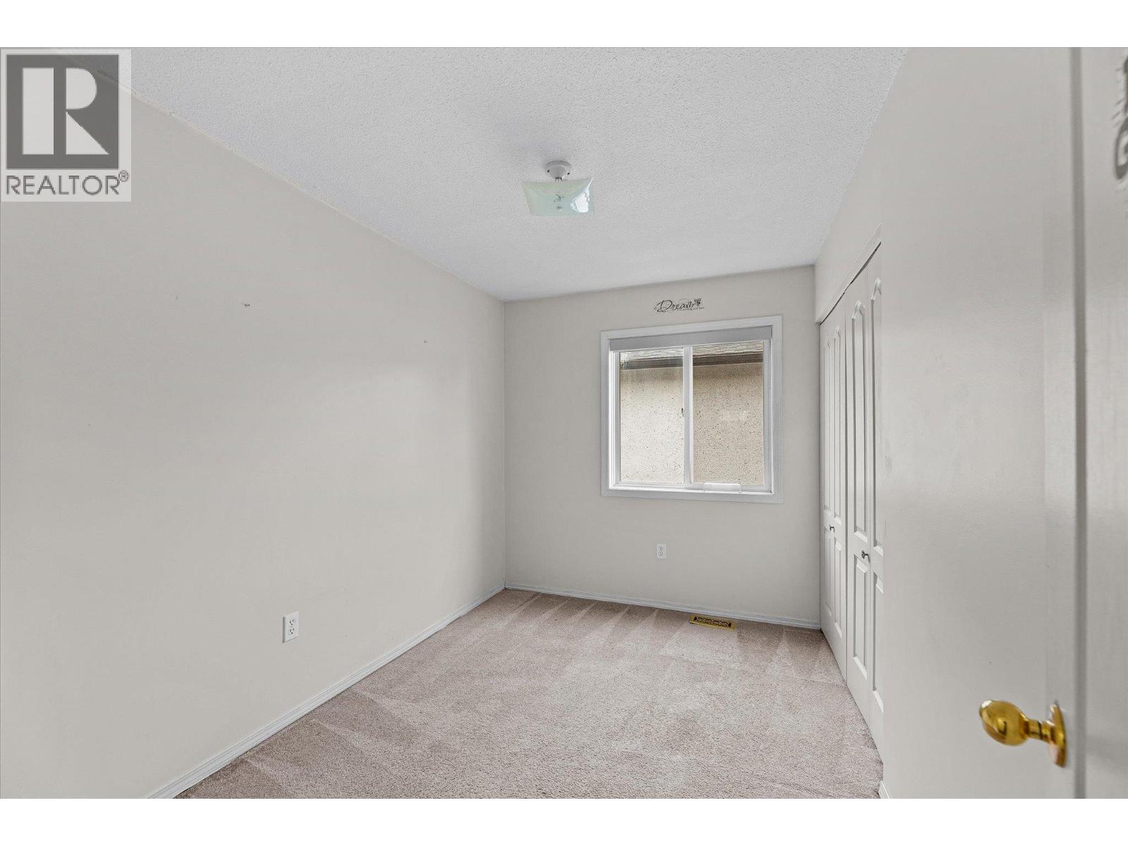 923 Fuller Avenue, Kelowna