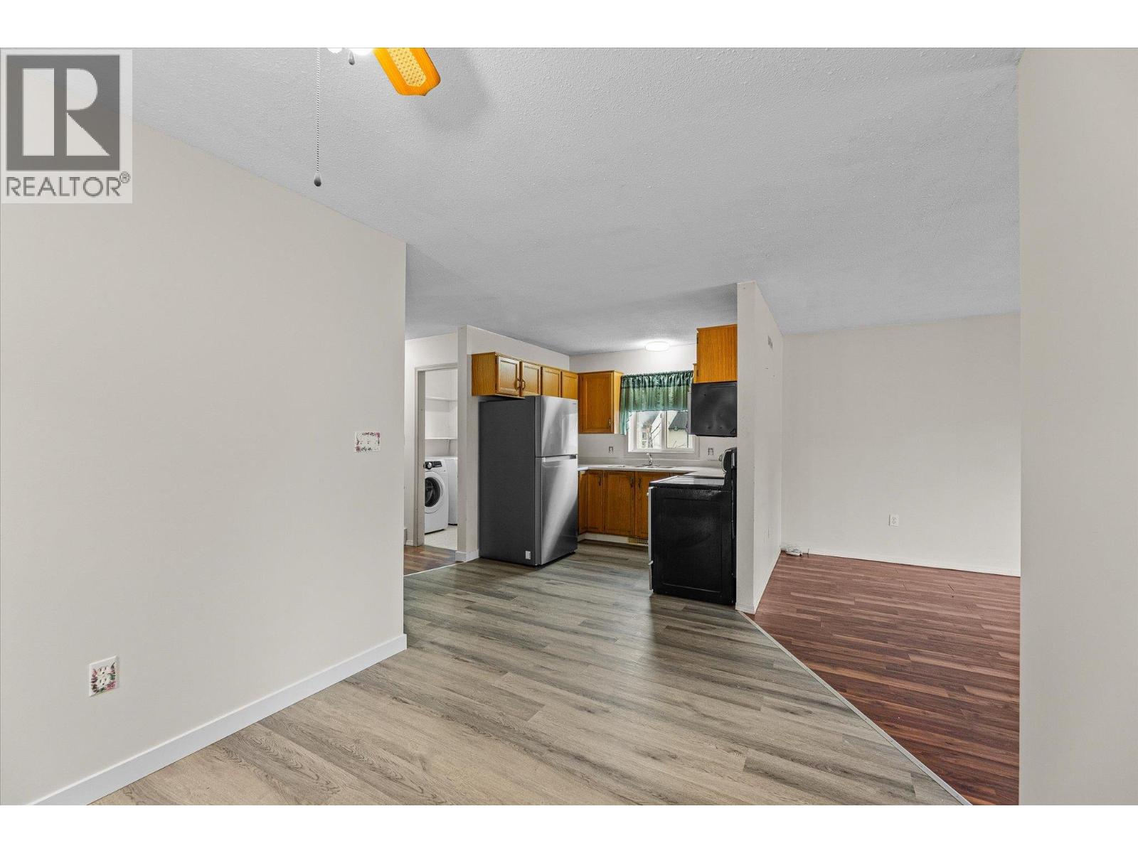 923 Fuller Avenue, Kelowna