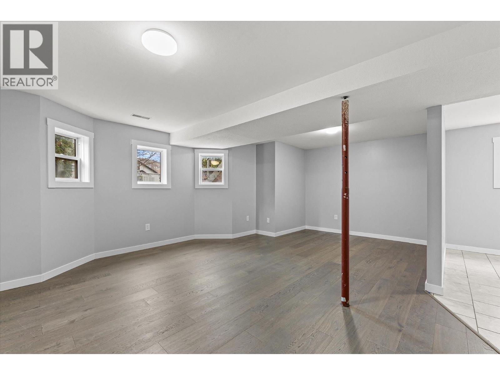 923 Fuller Avenue, Kelowna