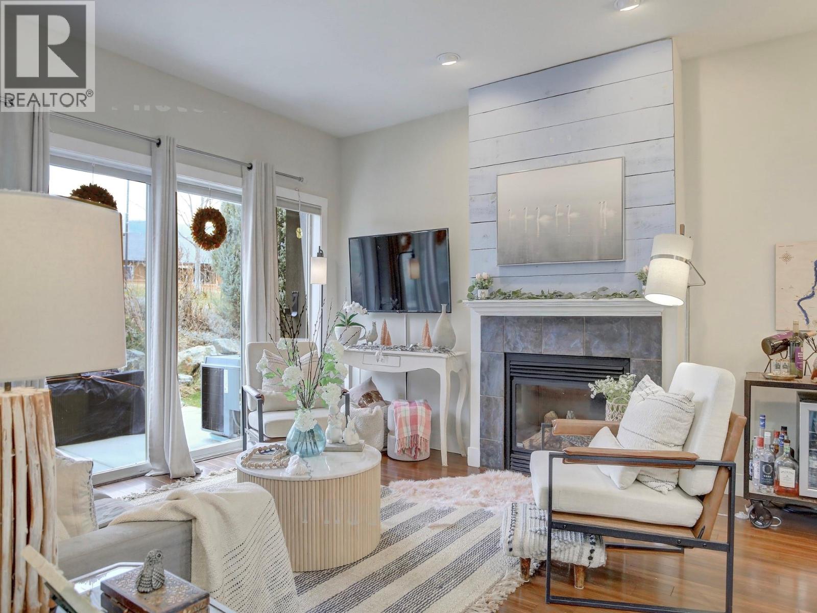 3871 Sonoma Pines Drive, West Kelowna