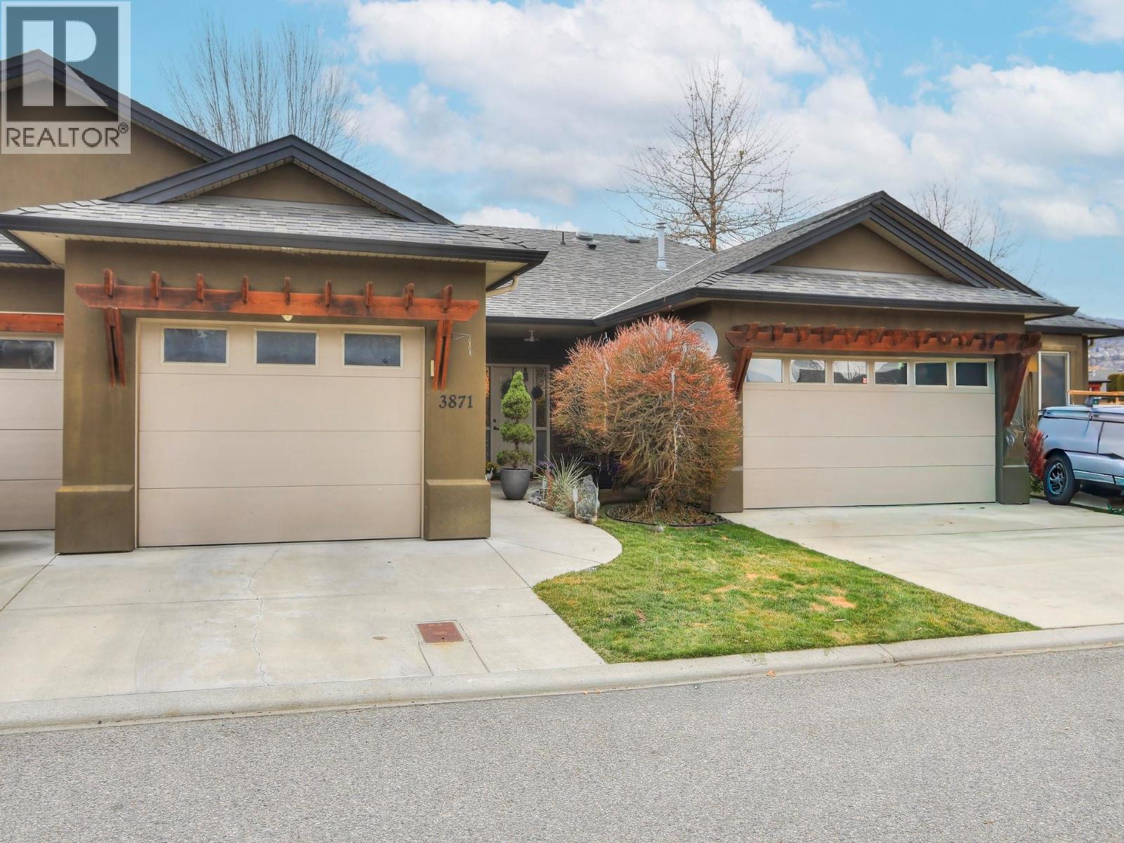 3871 Sonoma Pines Drive, West Kelowna