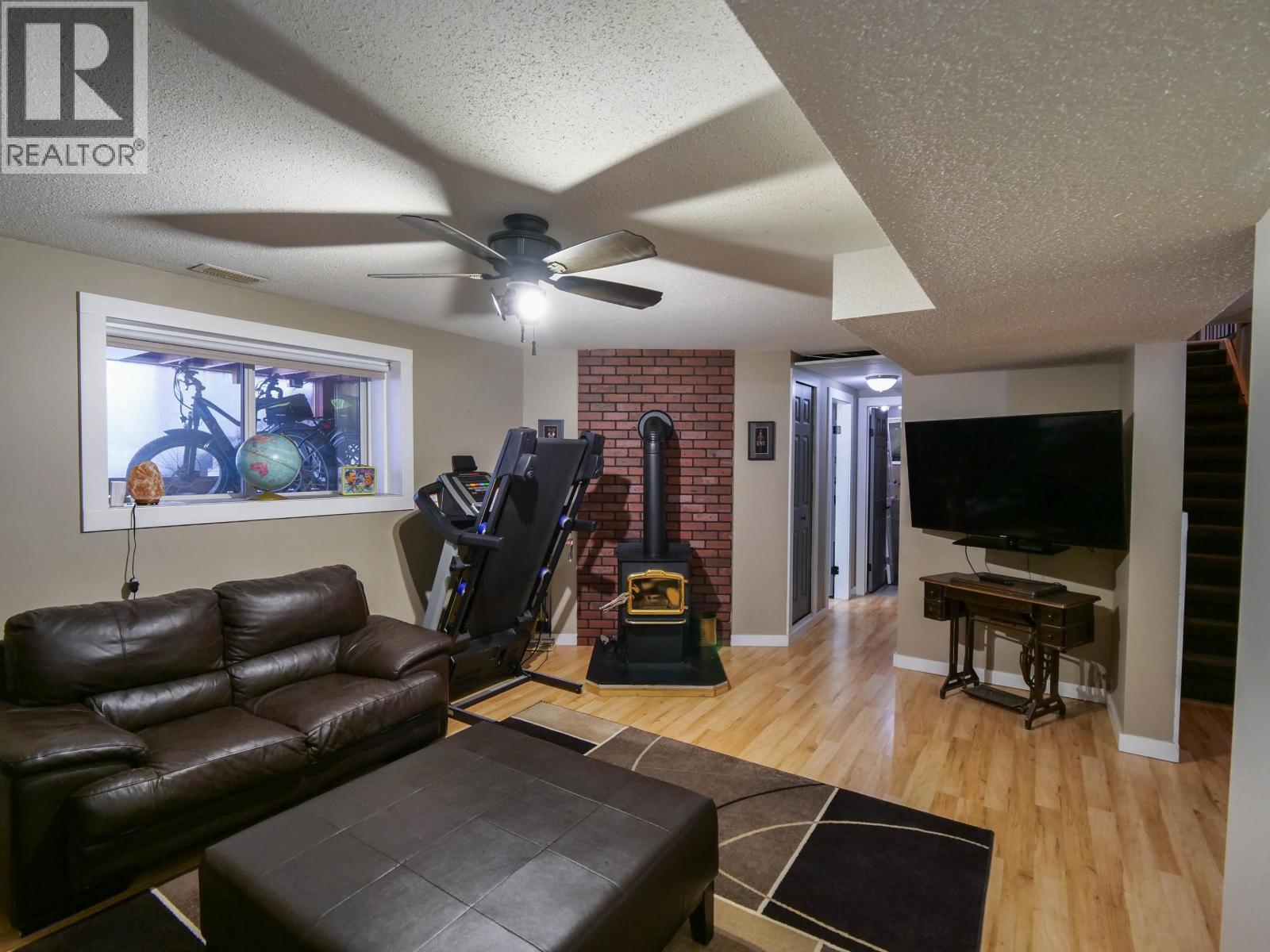 1286 REDWOOD ROAD, Quesnel