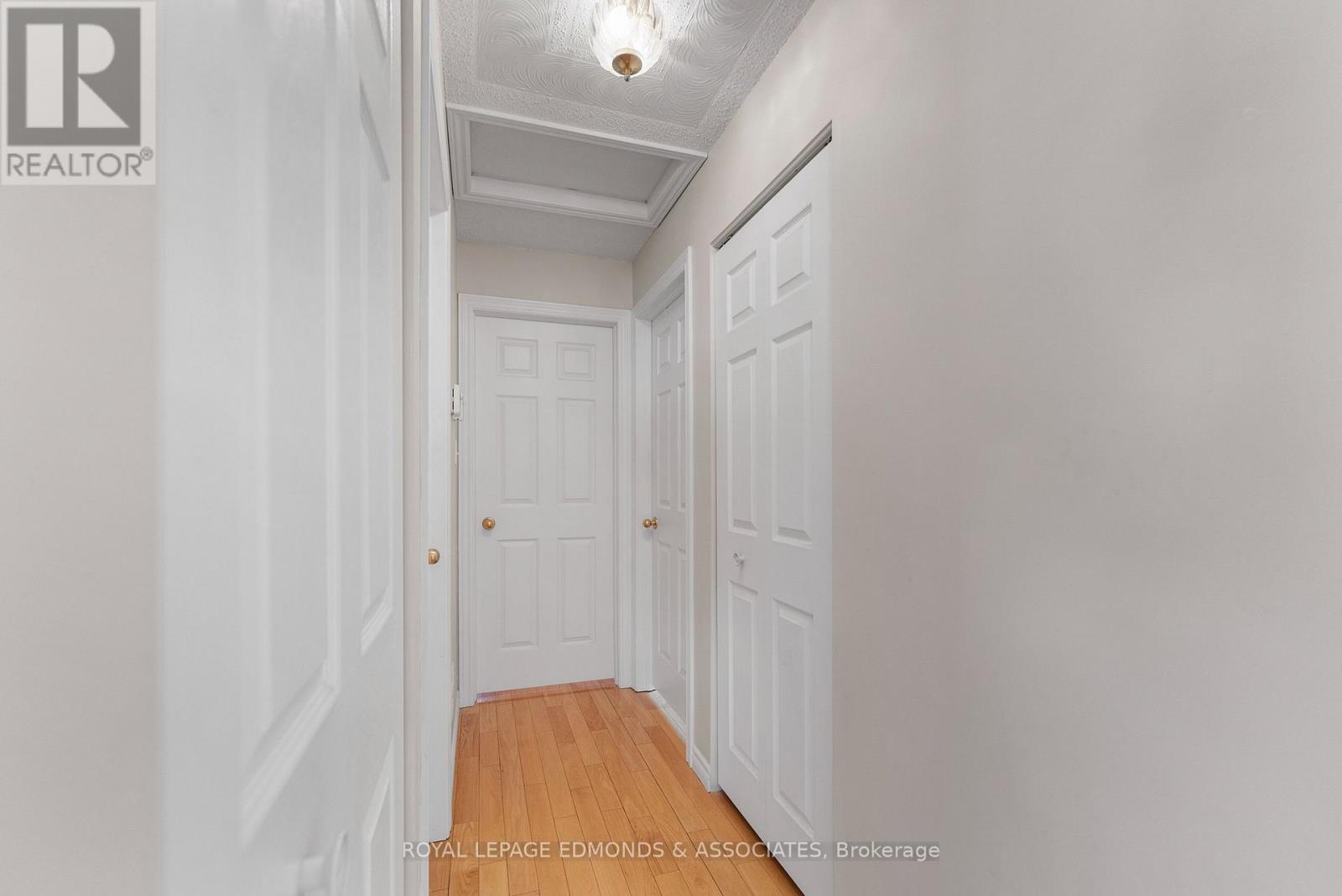 89 RIVERCREST DR. DRIVE — photo 24