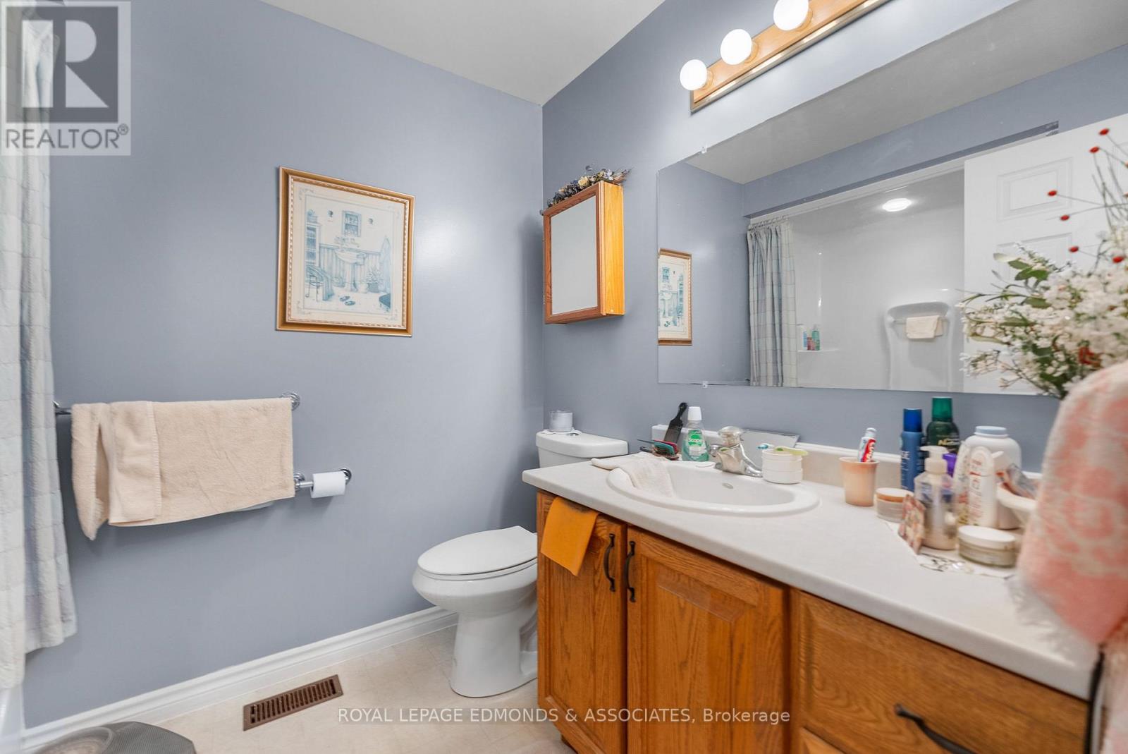 89 RIVERCREST DR. DRIVE — photo 22