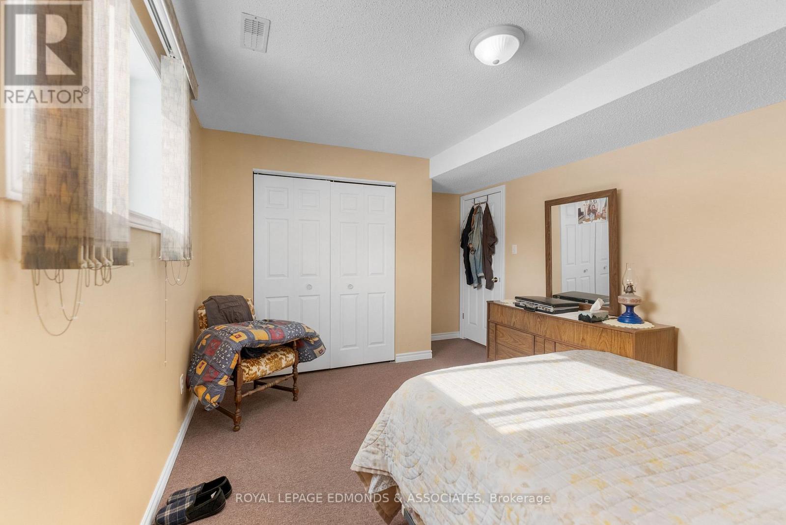89 RIVERCREST DR. DRIVE — photo 33