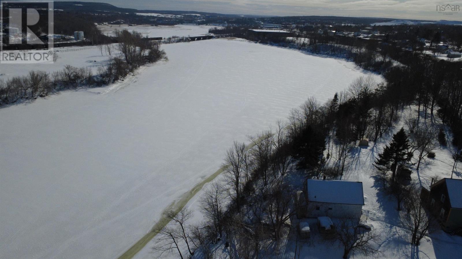 Property 18 of 18 of 84 Warren Street