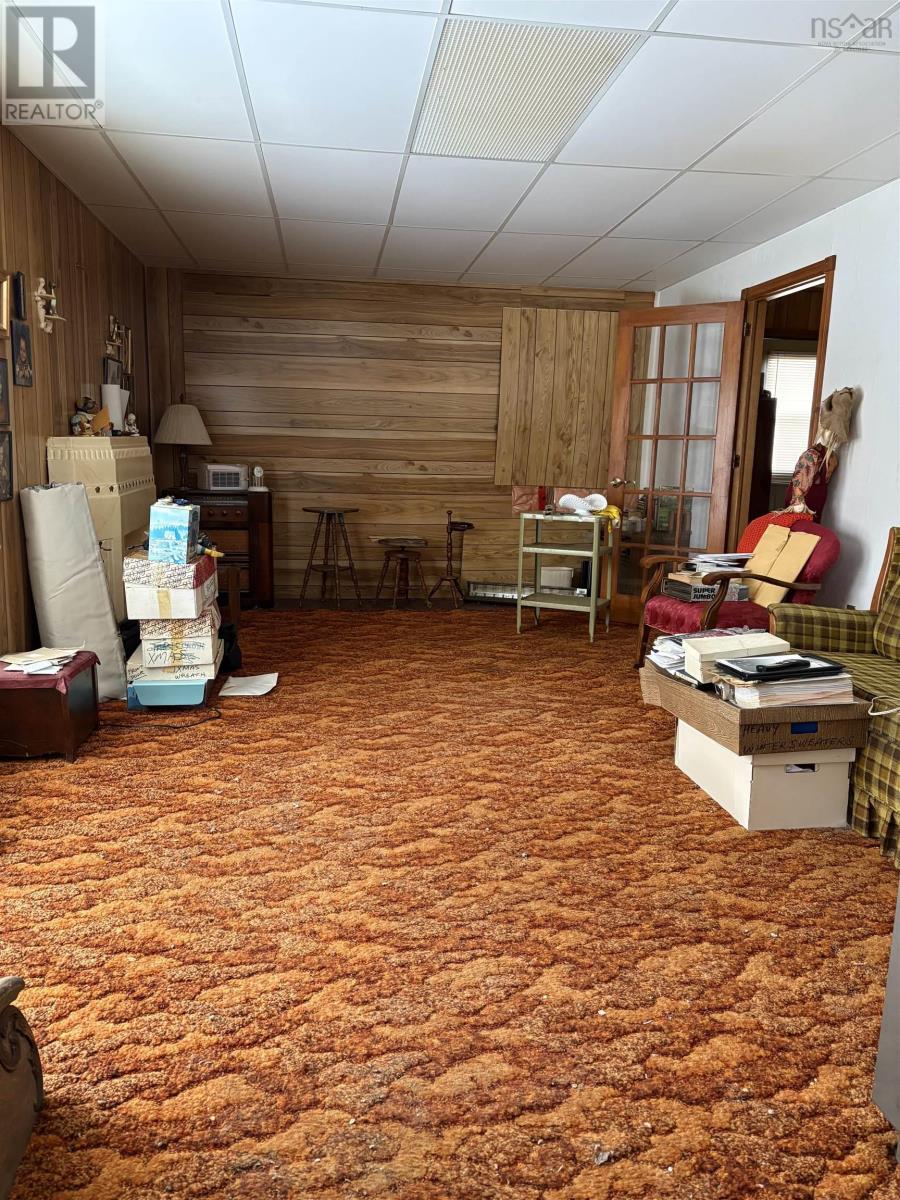 Property 3 of 18 of 84 Warren Street