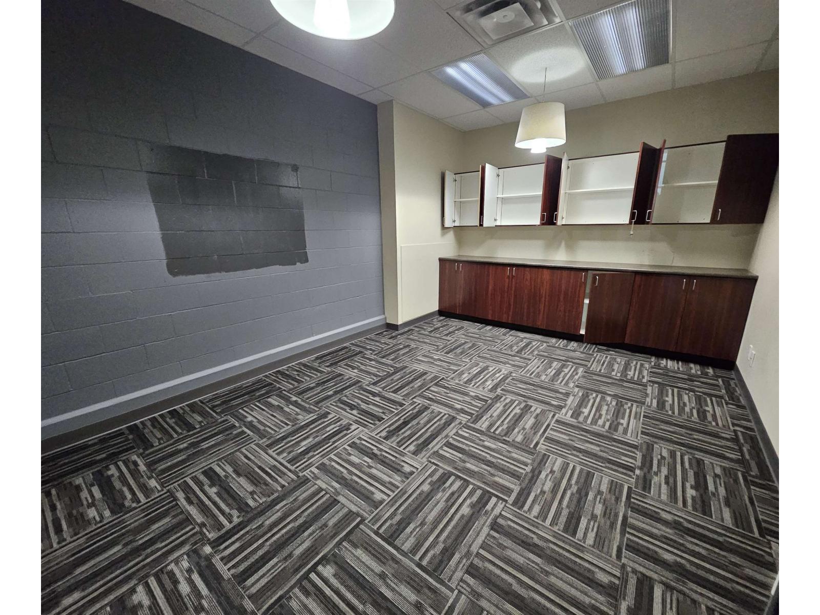 Office for Rent in Surrey – 107 & 201 2430 KING GEORGE BOULEVARD, Surrey - Image 10