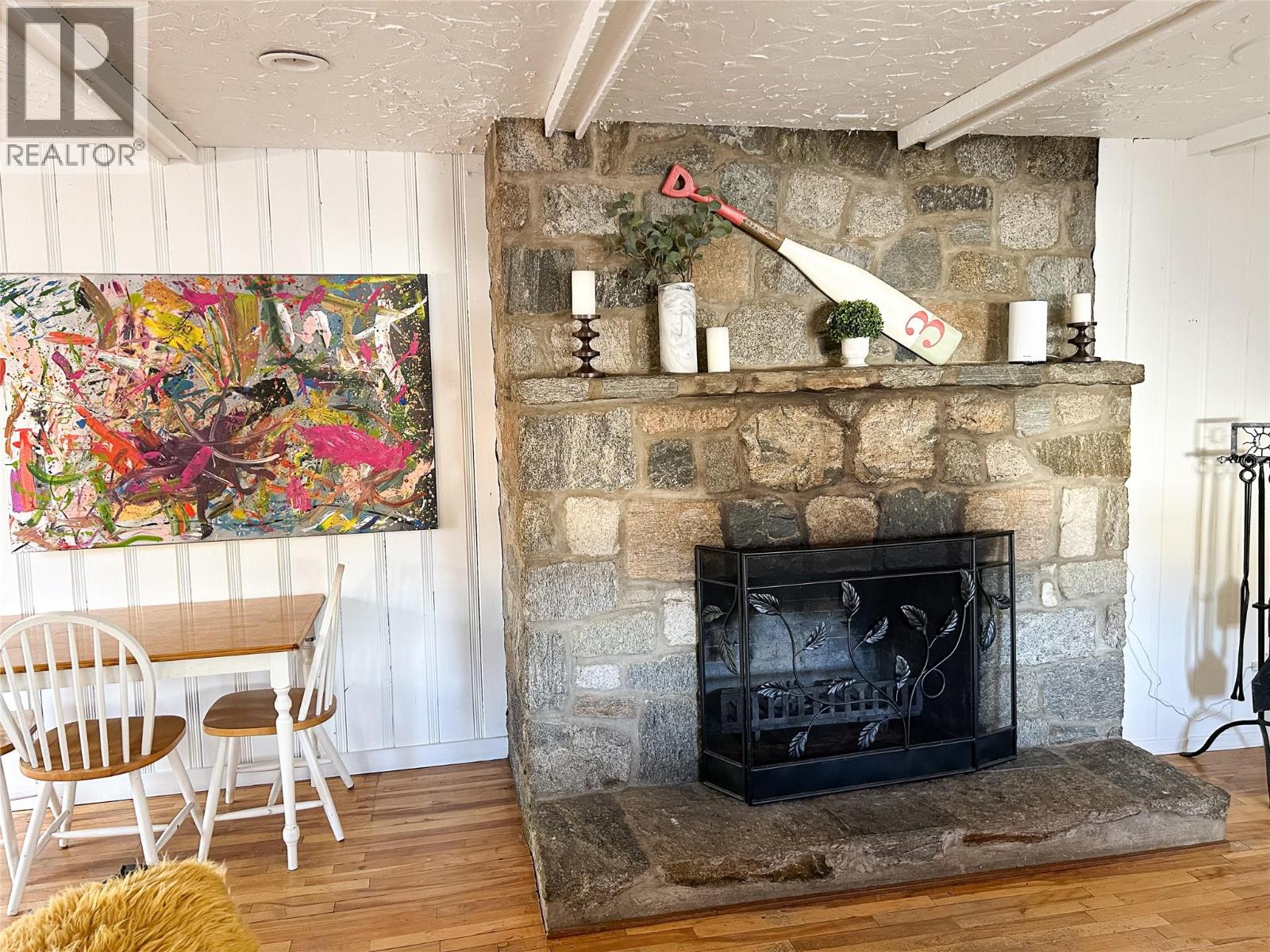 284 Robinson Avenue - 11