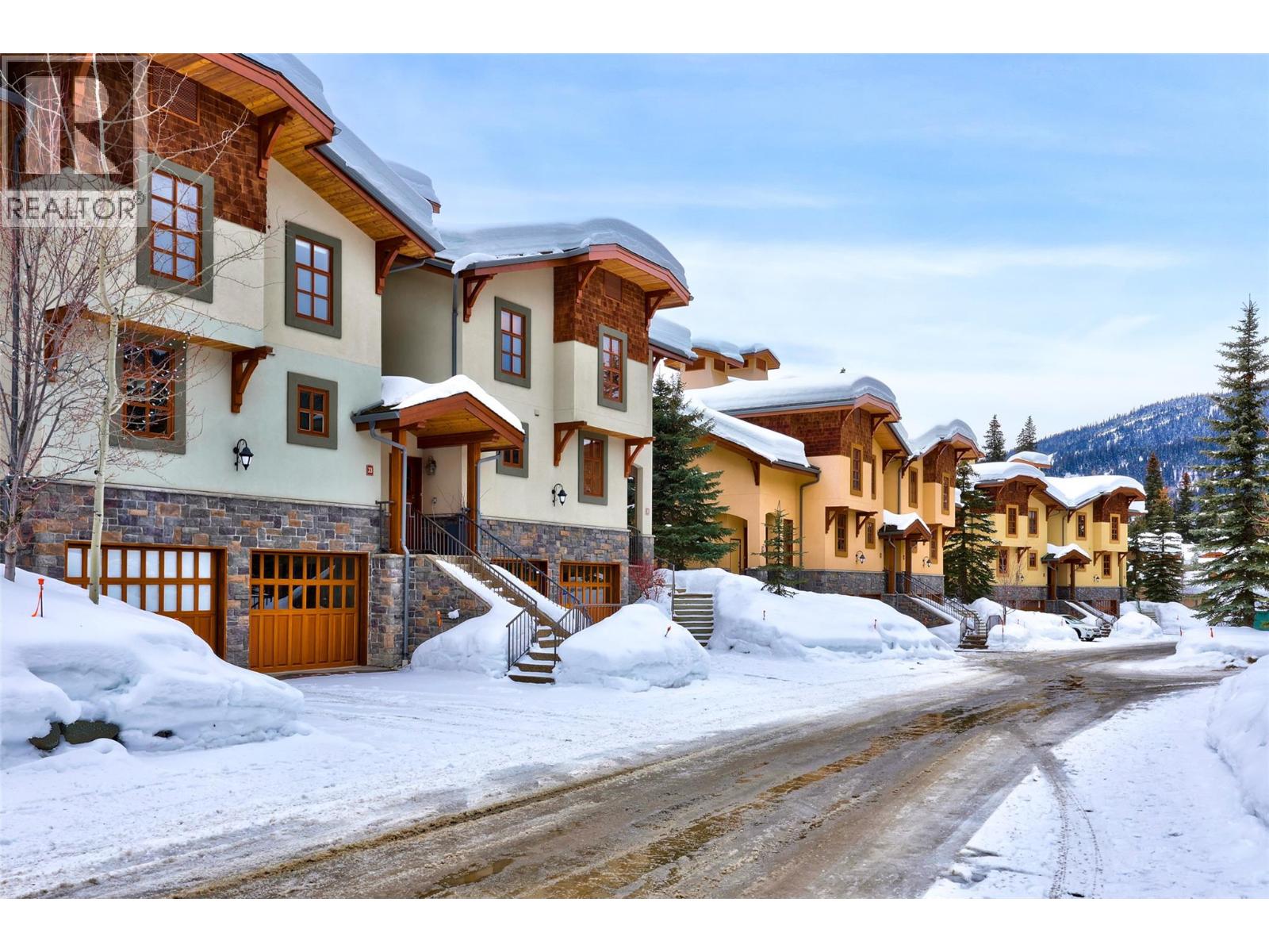 6000 VALLEY Drive Unit# 33, Sun Peaks