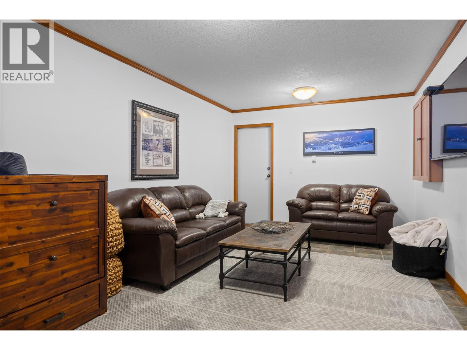 6000 VALLEY Drive Unit# 33, Sun Peaks
