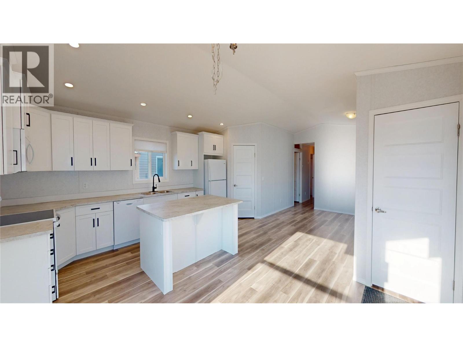 533 STEEPLEVIEW AVENUE NW - 13